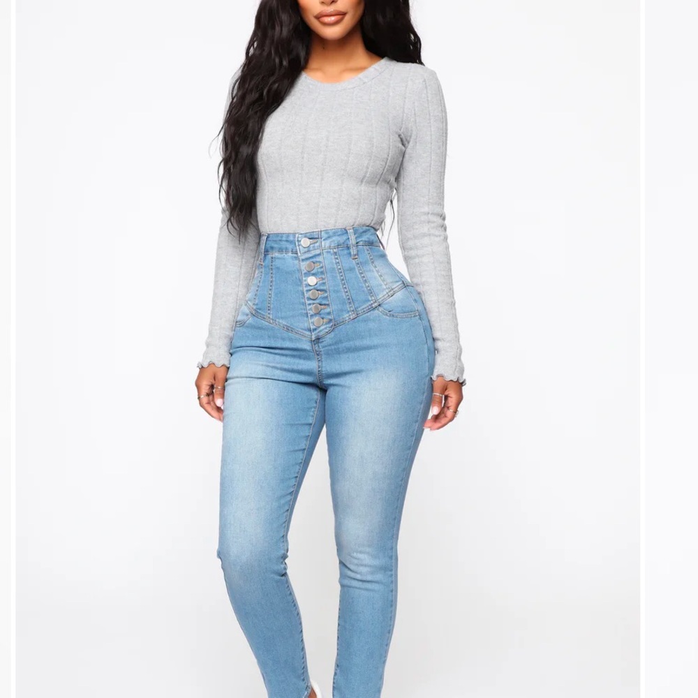 Maddy sweater
